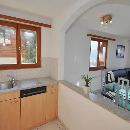 Waldrand Apartment *